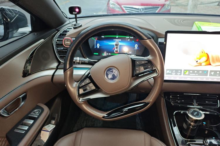 Used BYD Han 2024 EV Glory Edition 506KM Front-Wheel-Drive Premium Model
