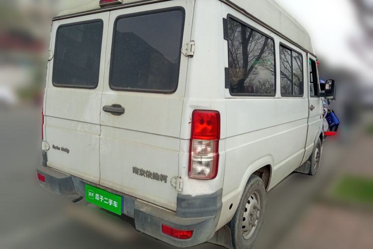 Used Iveco Daily 2014 2.5T-A35 NJ6484ACM47Z4
