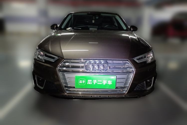 Used Audi A4L 2019 40 TFSI Fashion Edition China VI Emission Standard
