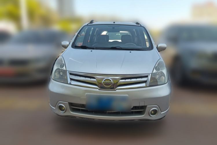 Used Nissan Livina 2010 Jingyue Edition 1.6L Automatic All-in-One Model Front