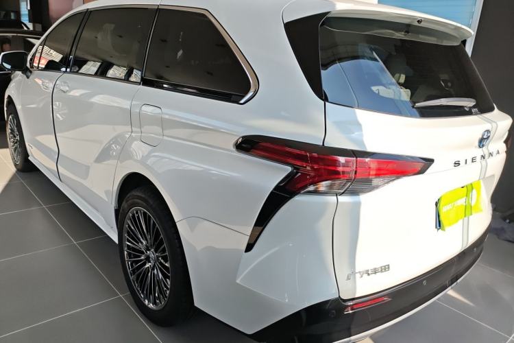 Used Toyota SIENNA 2021 2.5L Hybrid Comfort Edition