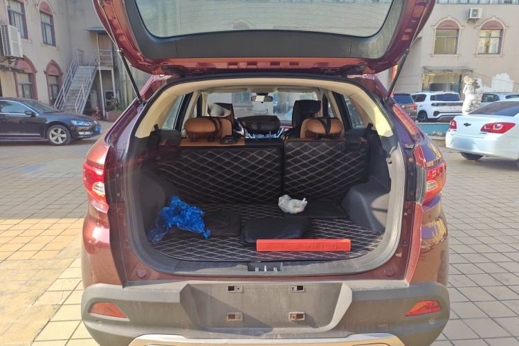 Used Soueast DX7 2015 1.5T Manual Luxury Model
