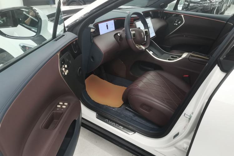 Used Avatr 11 2025 Ultra Extended-Range Edition