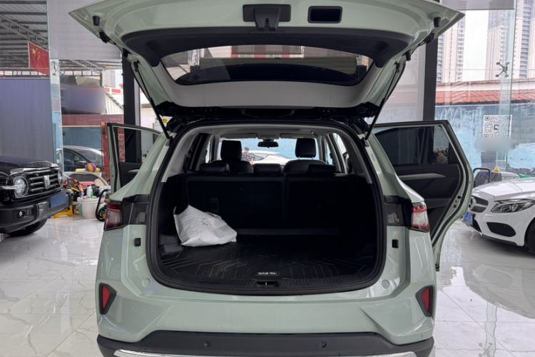 Used Wuling Asta 2021 1.5T CVT Starlight Edition
