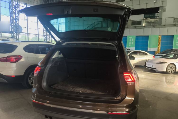 Used Volkswagen Tiguan 2017 330TSI All-Wheel-Drive Innovation Model