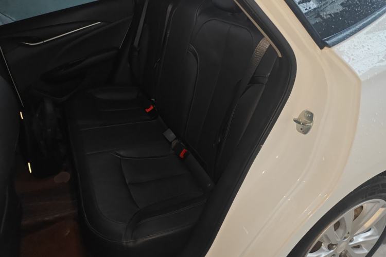 Used Buick GT 2019 18T Automatic Connected Elite Model China VI Standard Left Rear Seat