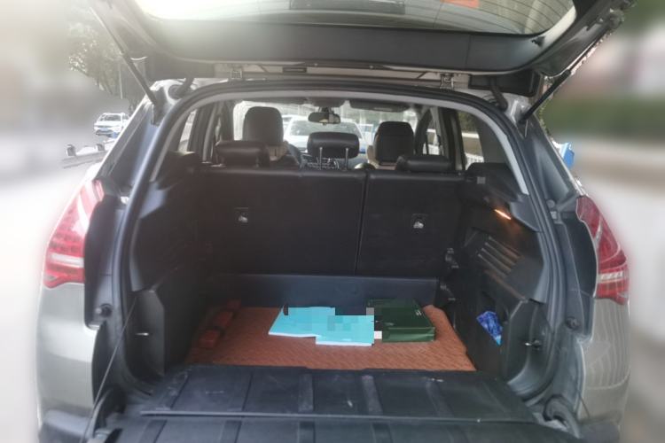 Used Peugeot 3008 2015 1.6THP Automatic Prestige Edition Trunk