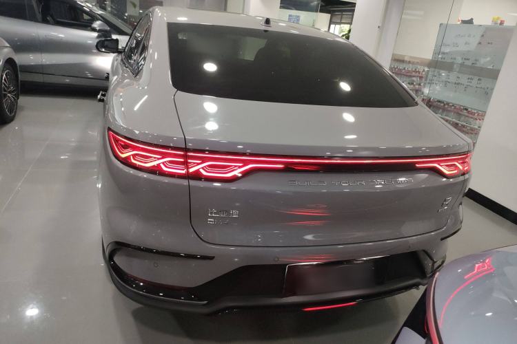 Used BYD Han 2025 DM-i Intelligent Driving Edition 125KM LiDAR Flagship Model