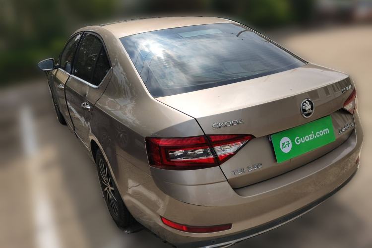 Used Skoda Octavia 2019 TSI230 DSG Luxury Edition
