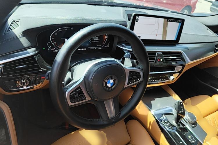 Used BMW 5 Series 2022 Second Facelift 530i M Sport Package