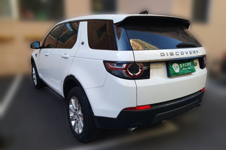 Used Land Rover Discovery Sport 2019 240 PS SE Version China VI Standard Rear Left 45 Deg