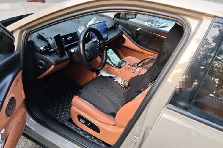 Used AION V 2024 Aion Tyrannosaurus 650 Smart Luxury Edition Driver Seat