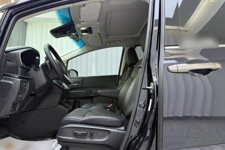 Used Honda Odyssey 2024 2.0L eHEV Sharp·Luxury Edition
