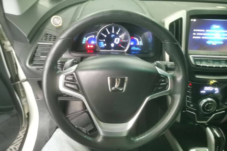 Used Luxgen U6 SUV 2017 1.8T Enhanced Charm Edition
