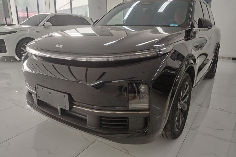 Used Li Auto L8 2023 Pro Model
