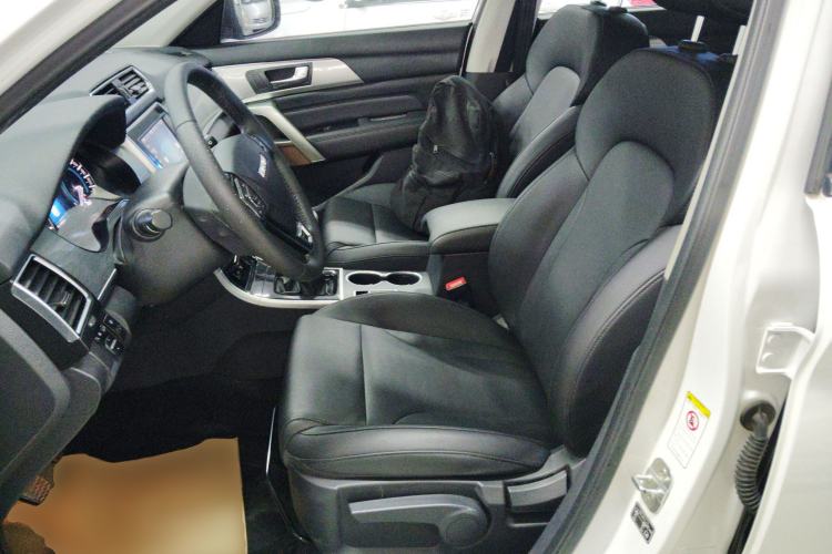 Used Haval H2 2017 Red-Label 1.5T Manual Two-Wheel Drive Luxury Model
