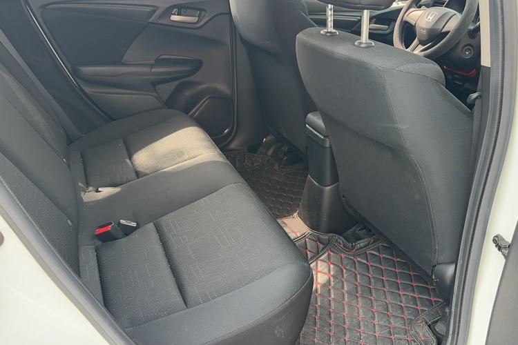 Used Honda Fit 2016 1.5L LXS CVT Comfort Sunroof Version Exterior 3