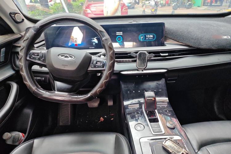 Used Chery Tiggo 8 PLUS 2021 290TGDI DCT Haoting Edition Center Console