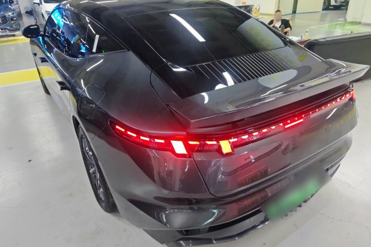 Used Lynk & Co Z10 2025 95 kWh 766 km Range Rear-Wheel Drive Max Rear Left 45 Deg