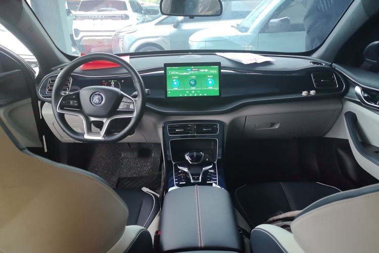 Used BYD Qin PLUS 2021 EV 400KM Luxury Model
