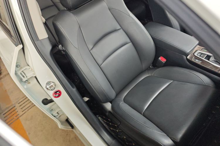 Used Honda Envix 2019 180TURBO CVT Enjoyment Edition China V Right Front Seat