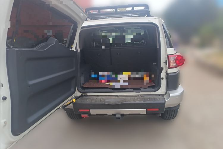 Used Toyota FJ Cruiser 2013 4.0L
