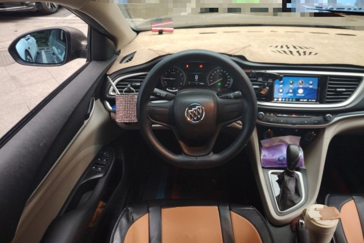 Used Buick GT 2021 Exemplar 1.5L Automatic Elite Version Steering Wheel