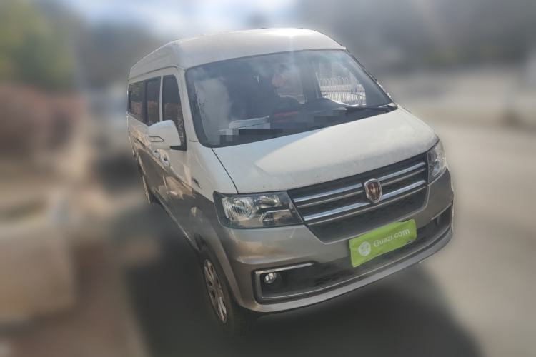 Used Jinbei New Hiace X30L 2024 Wealth Edition Passenger Van 5/6/7 Seater Front-Mounted Air Conditioning
