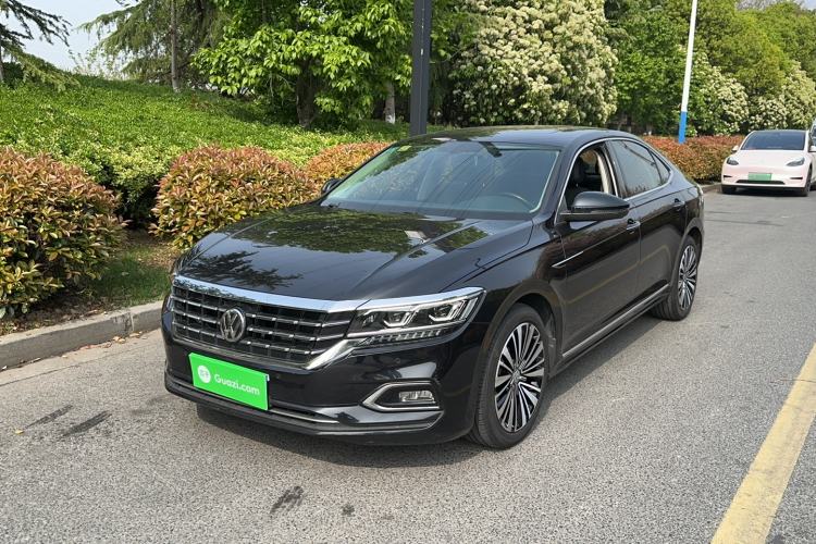 Used Volkswagen Passat 2019 380TSI Luxury Edition China VI Standard