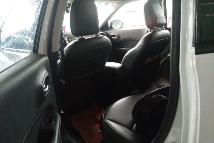 Used Jeep Compass 2017 200T Automatic Family Edition
