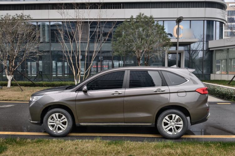 Used Haval M6 2021 PLUS 1.5T DCT Elite Smart Connectivity Model