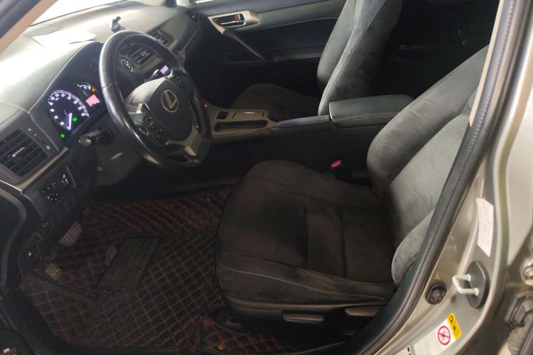 Used Lexus CT 2014 CT200h Elite Edition Monochrome