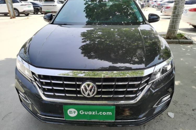 Used Volkswagen Passat 2020 330TSI Luxury Edition China VI