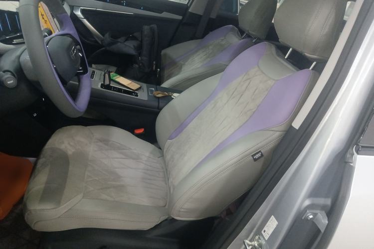 Used Geely Auto FX11 2024 1.5TD DCT Prestige Edition Left Front Seat