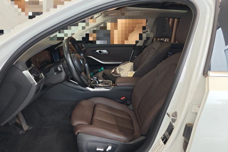 Used BMW 3 Series 2021 Second Facelift 320Li M Sport Package
