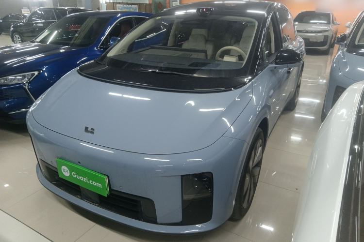 Used Li Auto i8 2025 Model Standard Version