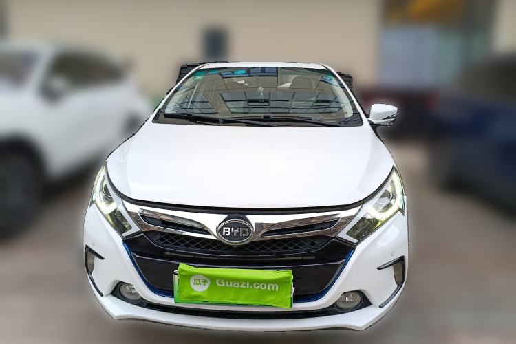 Used BYD Qin New Energy 2015 1.5T Dual-Crown Flagship Plus Edition Front