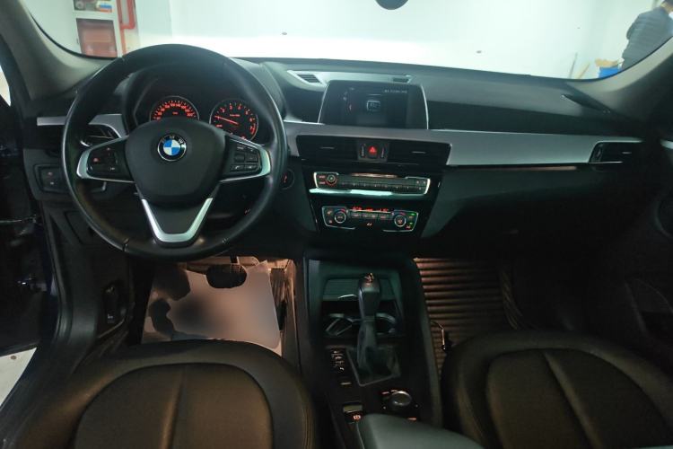 Used BMW X1 2018 sDrive20Li Leading Model Center Console