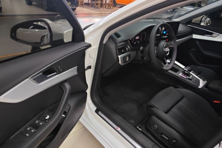 Used Audi A4L 2020 40 TFSI Fashion Dynamic Model
