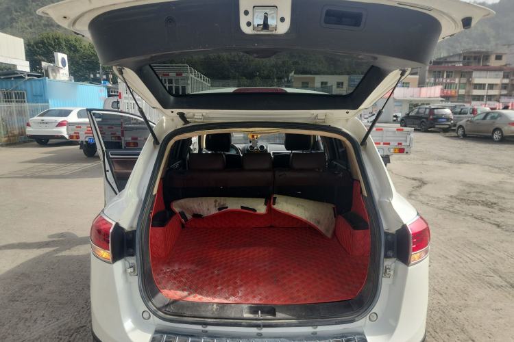 Used Yema T70 2017 T70S Sport Edition 1.5T Manual Luxury Model
