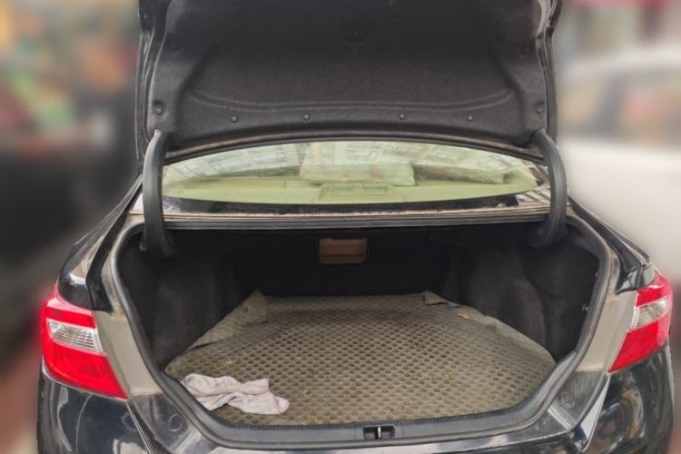 Used Toyota Camry 2013 2.5G Comfort Edition Trunk