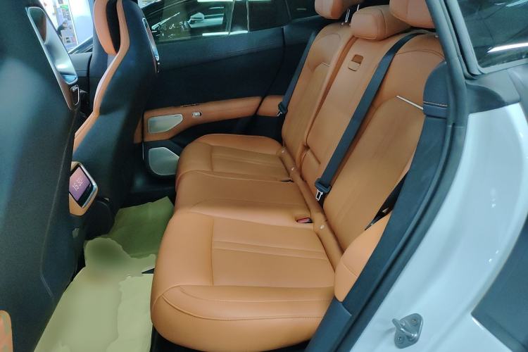 Used Xiaomi Auto YU7 2025 Ultra-Long Range High-Performance All-Wheel-Drive Max Edition