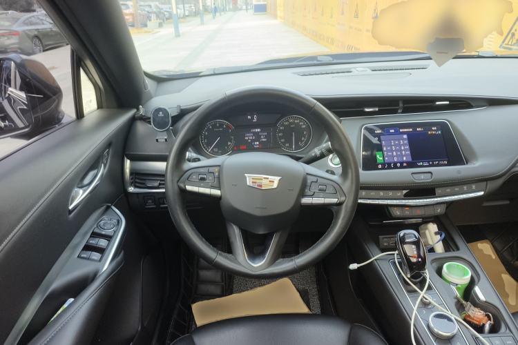 Used Cadillac XT4 2021 28T Two-Wheel Drive Leading Version