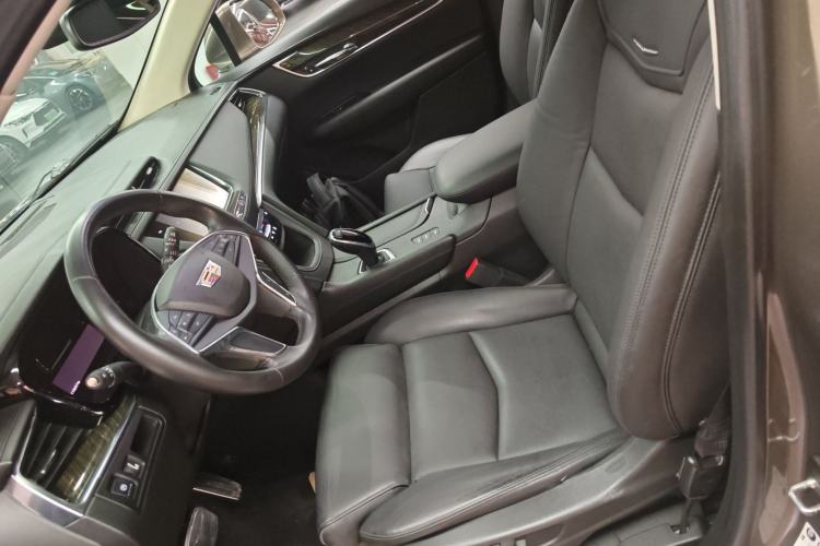 Used Cadillac XT5 2016 28T Four-Wheel Drive Luxury Model
