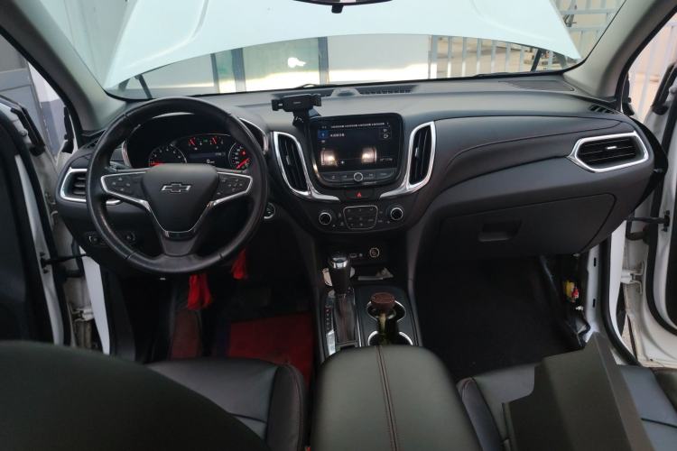 Used Chevrolet Equinox 2019 Redline 550T Automatic All-Wheel-Drive RS Model China V Standard