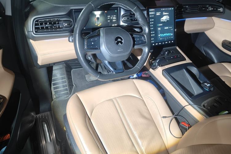 Used Nio ES6 2020 610 km Performance Version Center Console