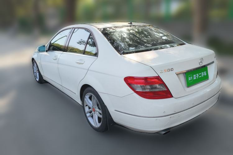 Used Mercedes-Benz C-Class 2010 C 200 CGI Fashion Model
