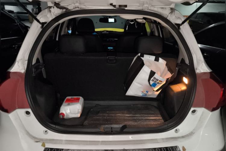 Used Haval H1 2016 Revised Version Blue Badge 1.5L AMT Standard Edition
