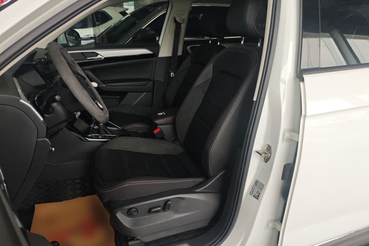 Used Volkswagen Tayron 2020 330TSI Two-Wheel Drive Luxury Smart Connectivity Version
