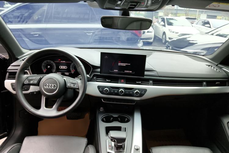 Used Audi A4L 2022 40 TFSI Fashion Dynamic Model
